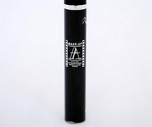 mascara