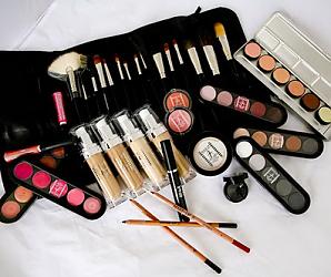 makeup kits